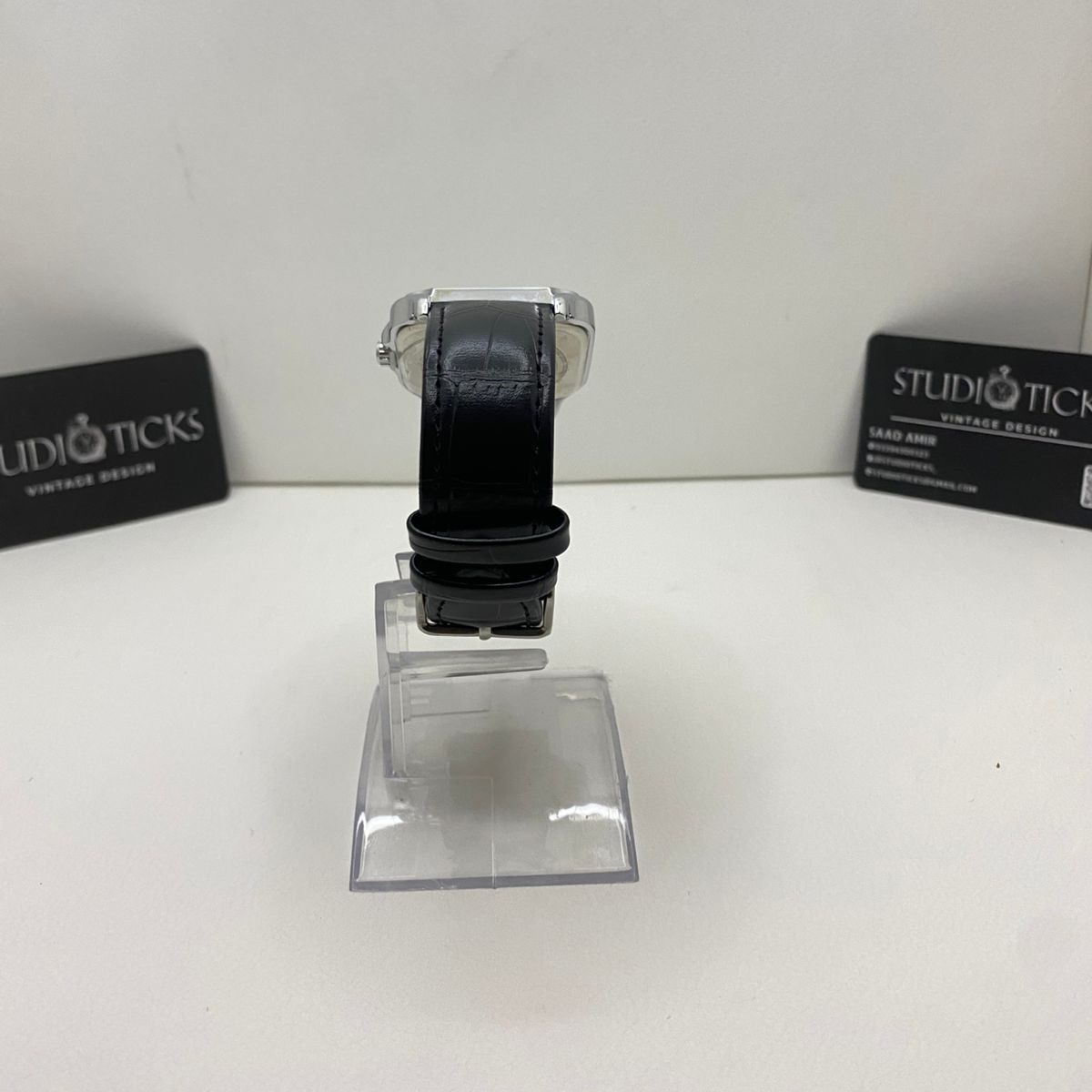 Classic Roman Dial Leather Watch - Image 3