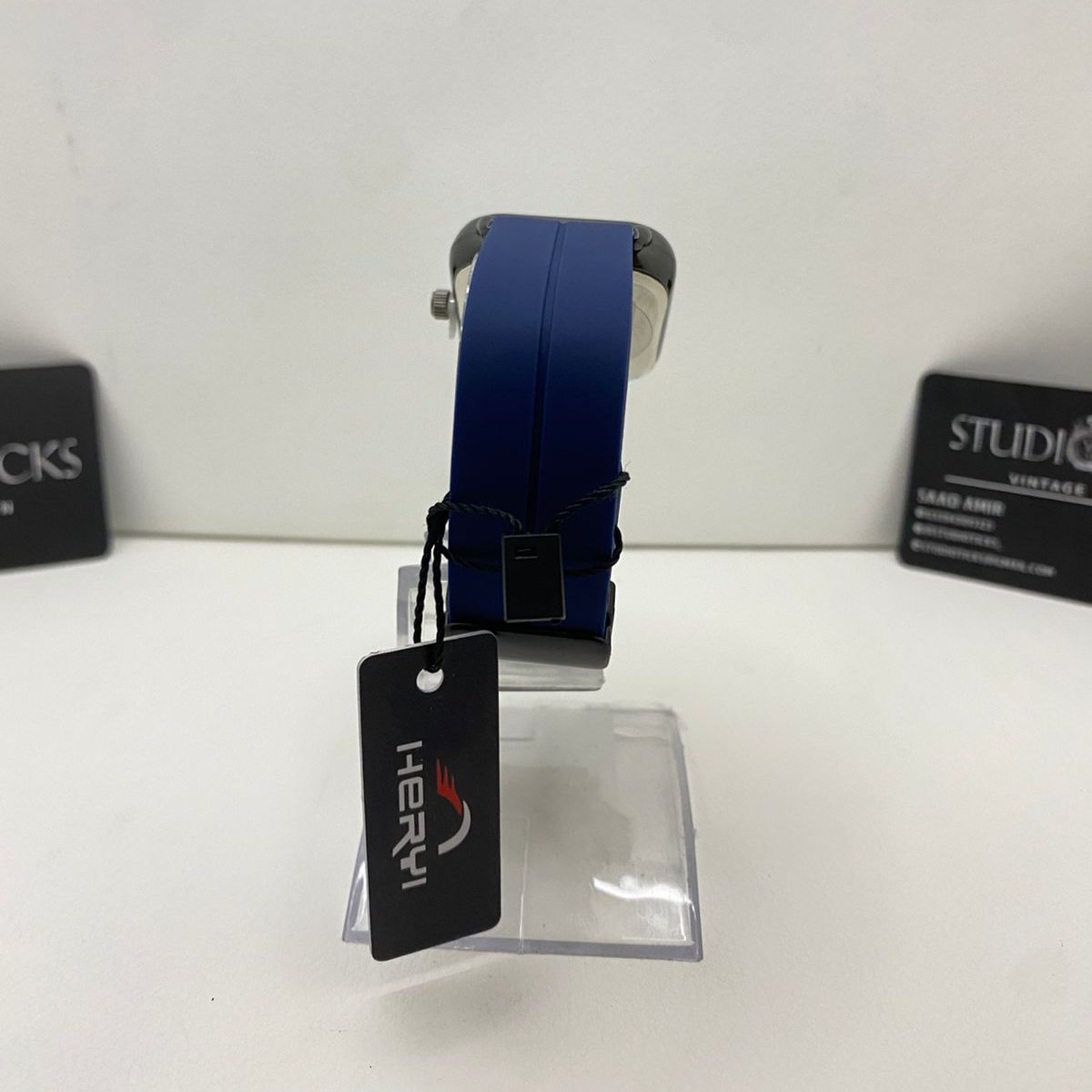 Heryi Square Dial Blue Watch - Image 3