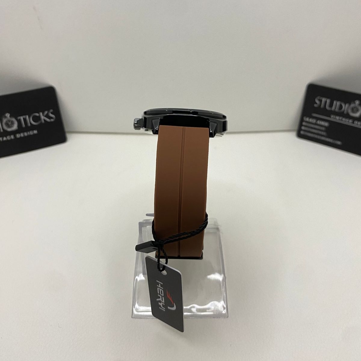 Heryi Brown Dial Sport Watch - Image 3