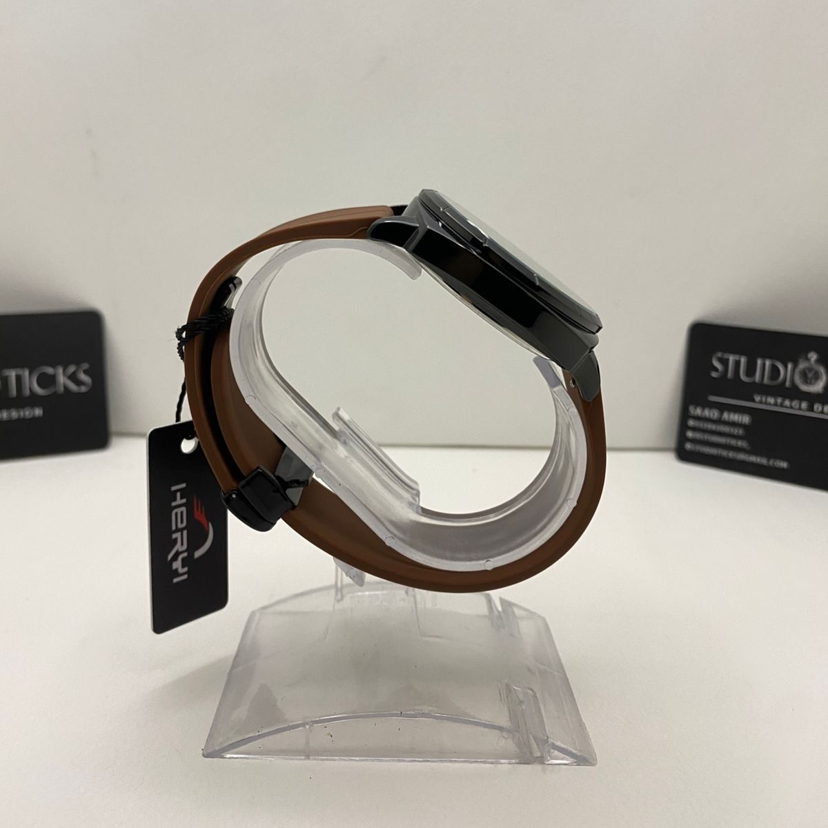 Heryi Brown Dial Sport Watch - Image 2