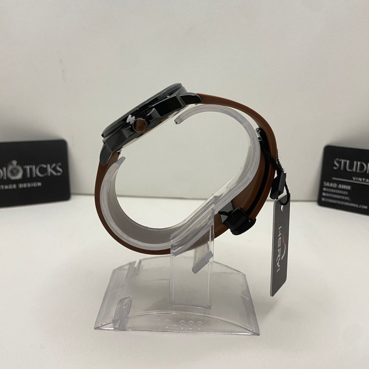 Heryi Brown Dial Sport Watch - Image 4
