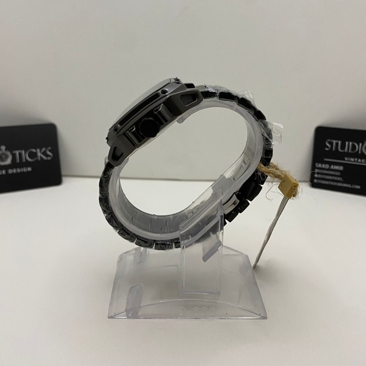 Tubular Square Dial Watch - Image 4