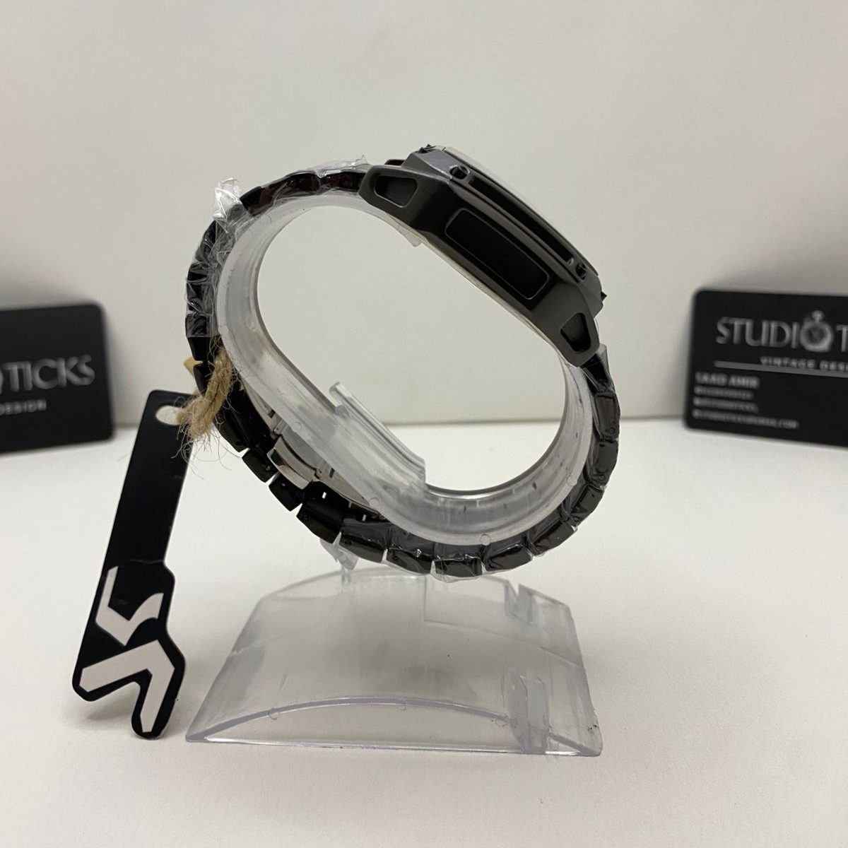 Tubular Square Dial Watch - Image 2