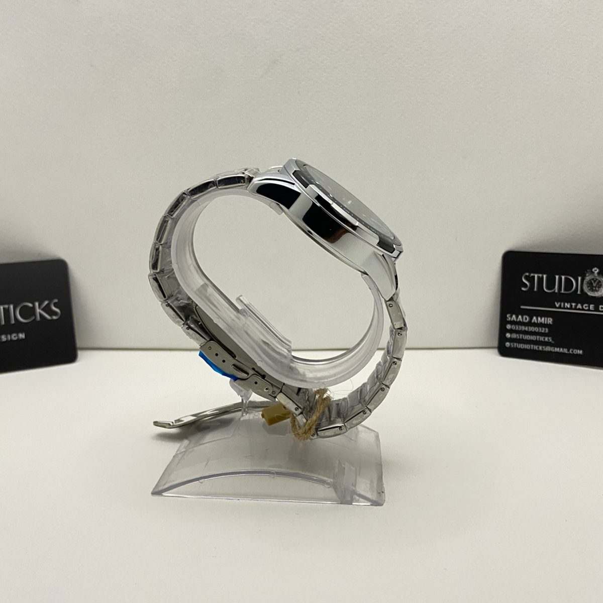 Tubular Stainless Steel Watch - Image 3