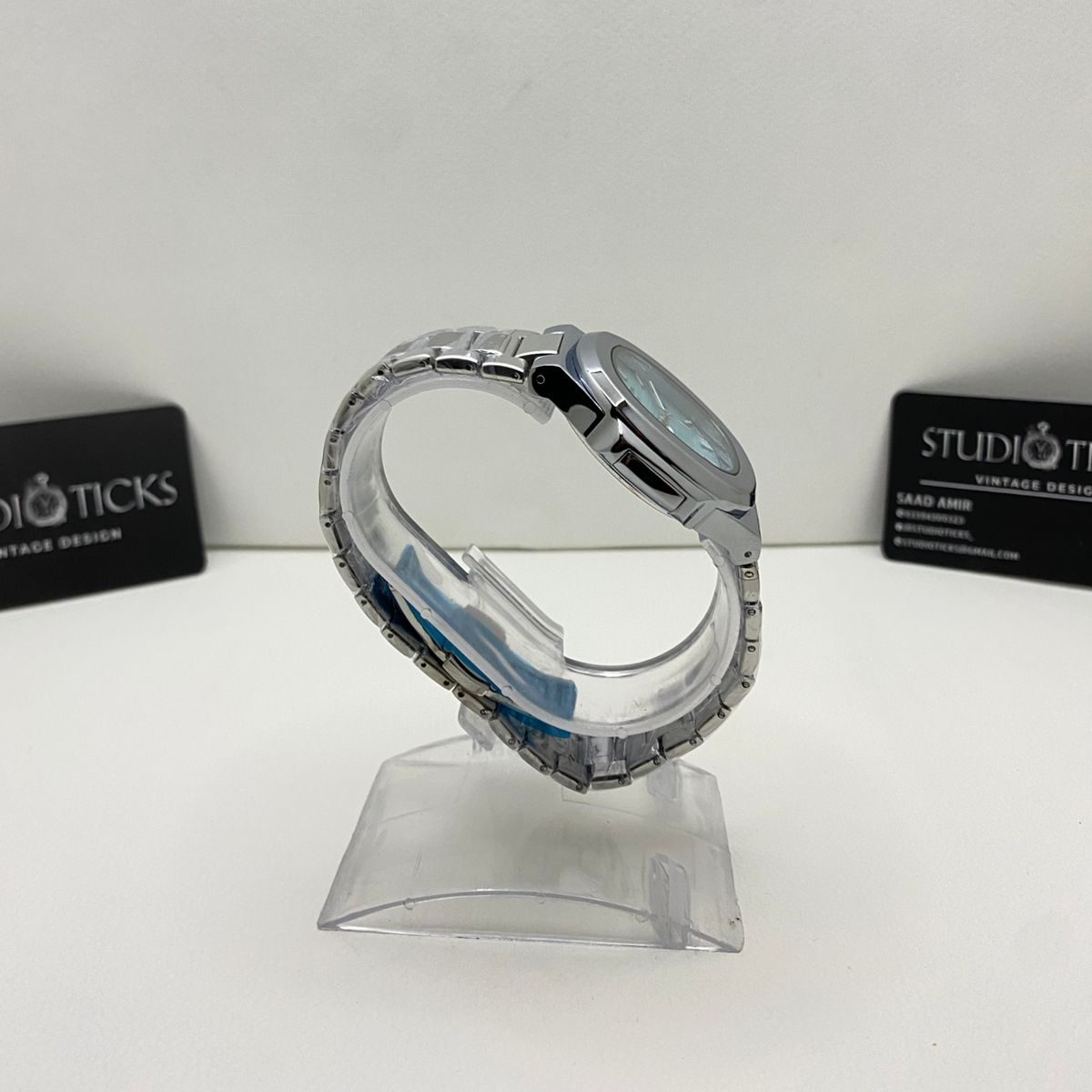 Patek Philippe Nautilus Tiffany Blue Dial - Image 4