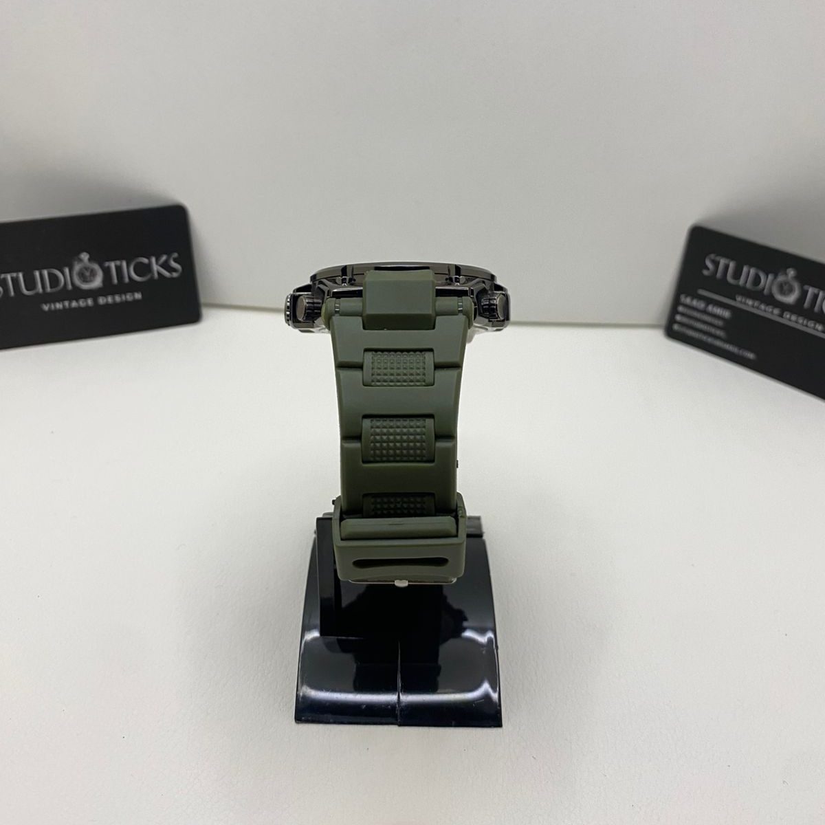 Casio Dual-Display G-Shock Watch - Image 4